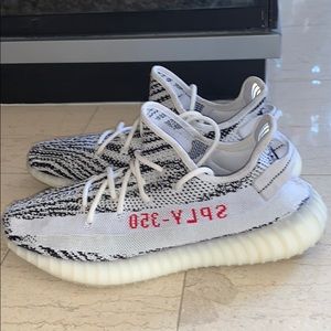 adidas Yeezy Boost 350 V2 Zebra